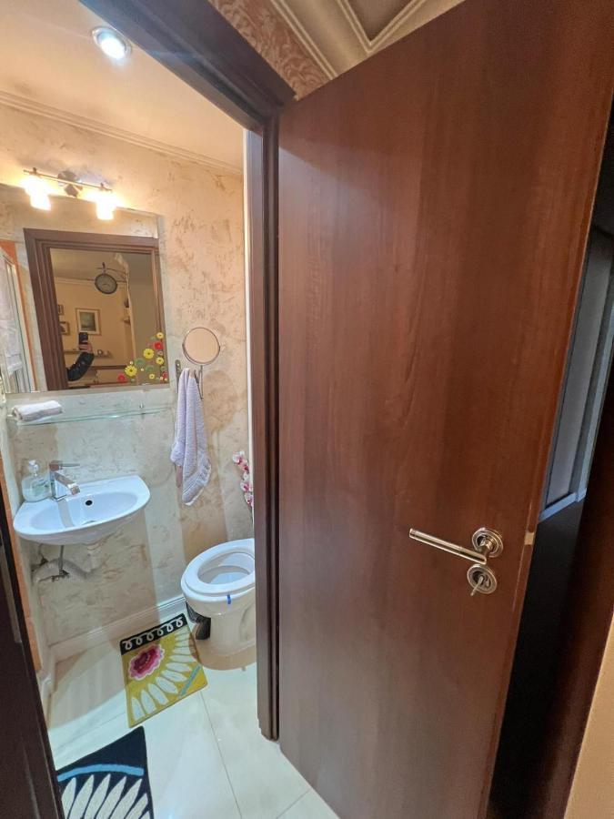 בוקרשט Duck Apartment מראה חיצוני תמונה
